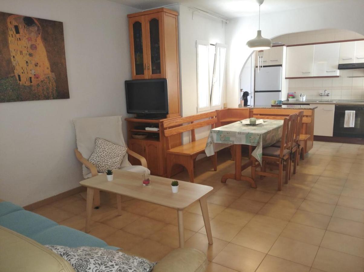 Casa Tavernes Тавернес де Валдигна Екстериор снимка